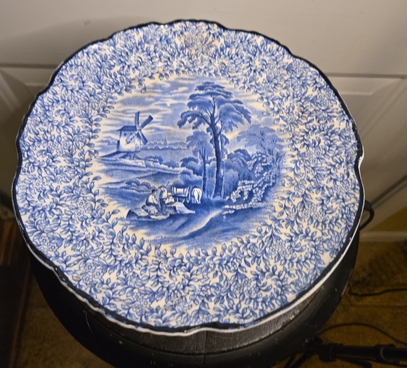J. Kent Fenton Ye Olde Foley Ware Piedouche Blue & White Antique Pedestal Plate